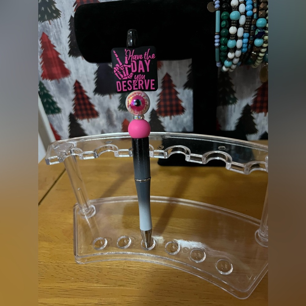 ✨New✨ Hand Beaded “Have the Day You Deserve.” Pen
